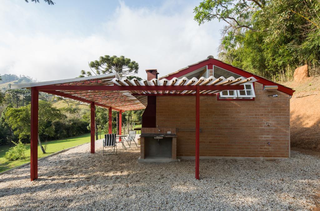 Pousada Chales Da Casa Centenaria Santo Antônio do Pinhal Buitenkant foto