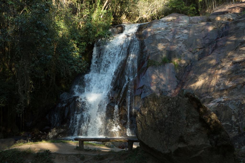 Pousada Chales Da Casa Centenaria Santo Antônio do Pinhal Buitenkant foto
