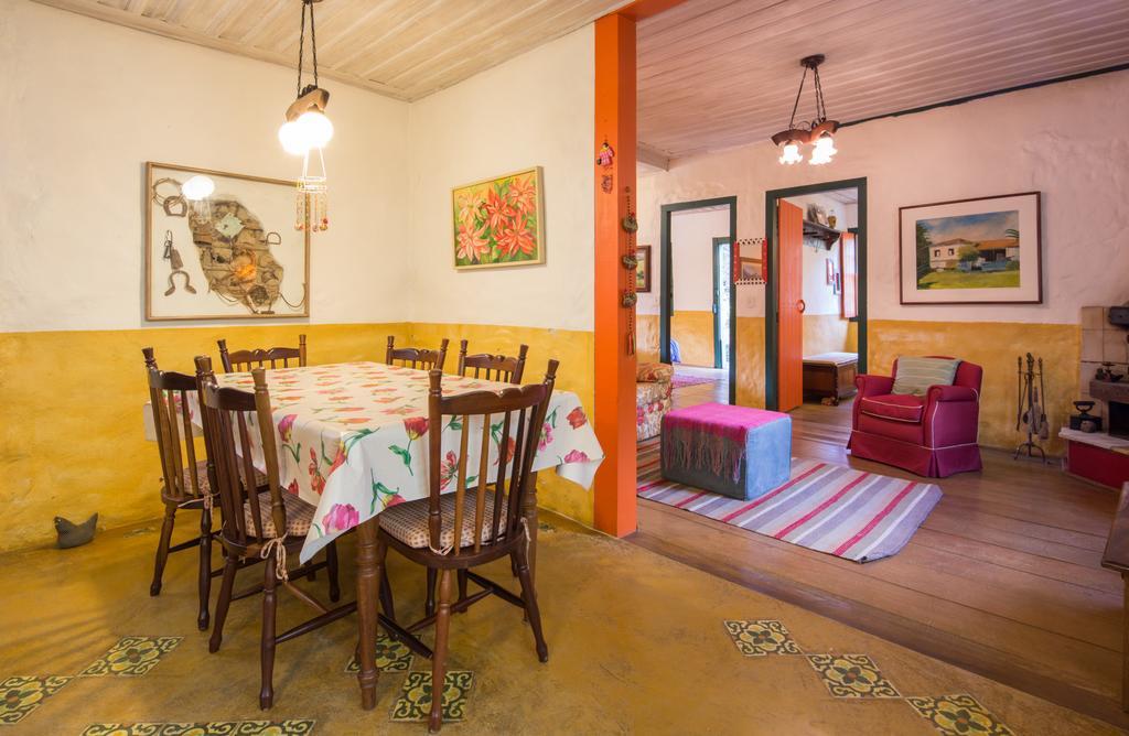 Pousada Chales Da Casa Centenaria Santo Antônio do Pinhal Buitenkant foto